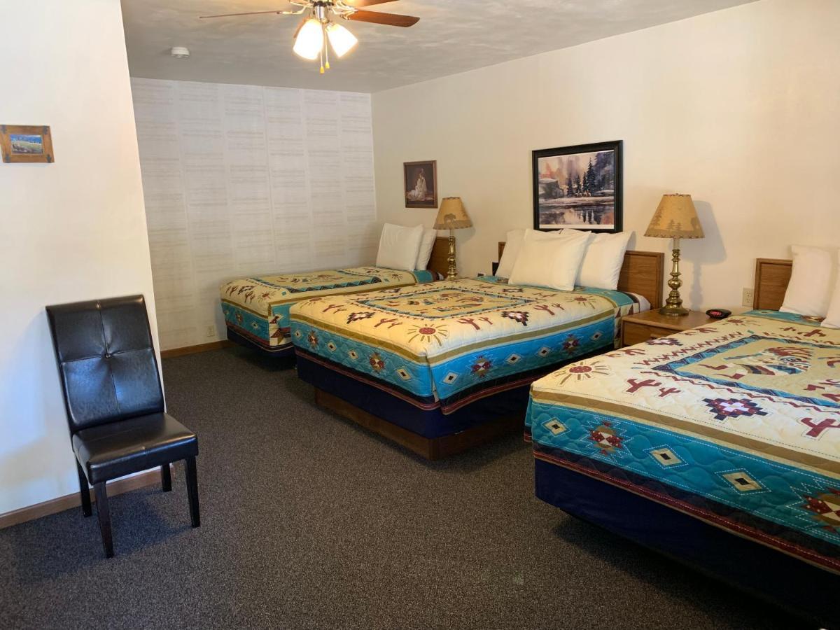 קאסטר Chief Motel מראה חיצוני תמונה